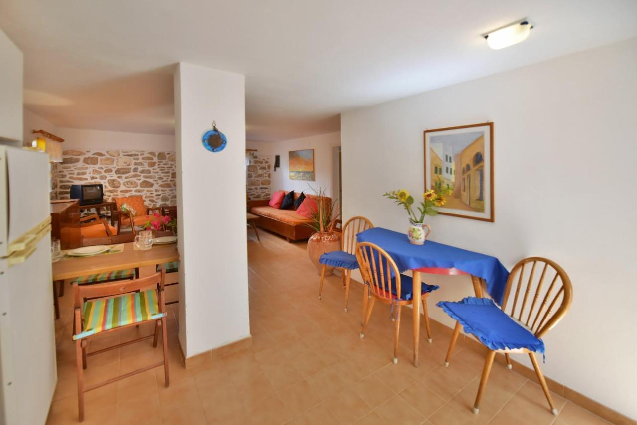 Villa Options House à Hydra  Extérieur photo
