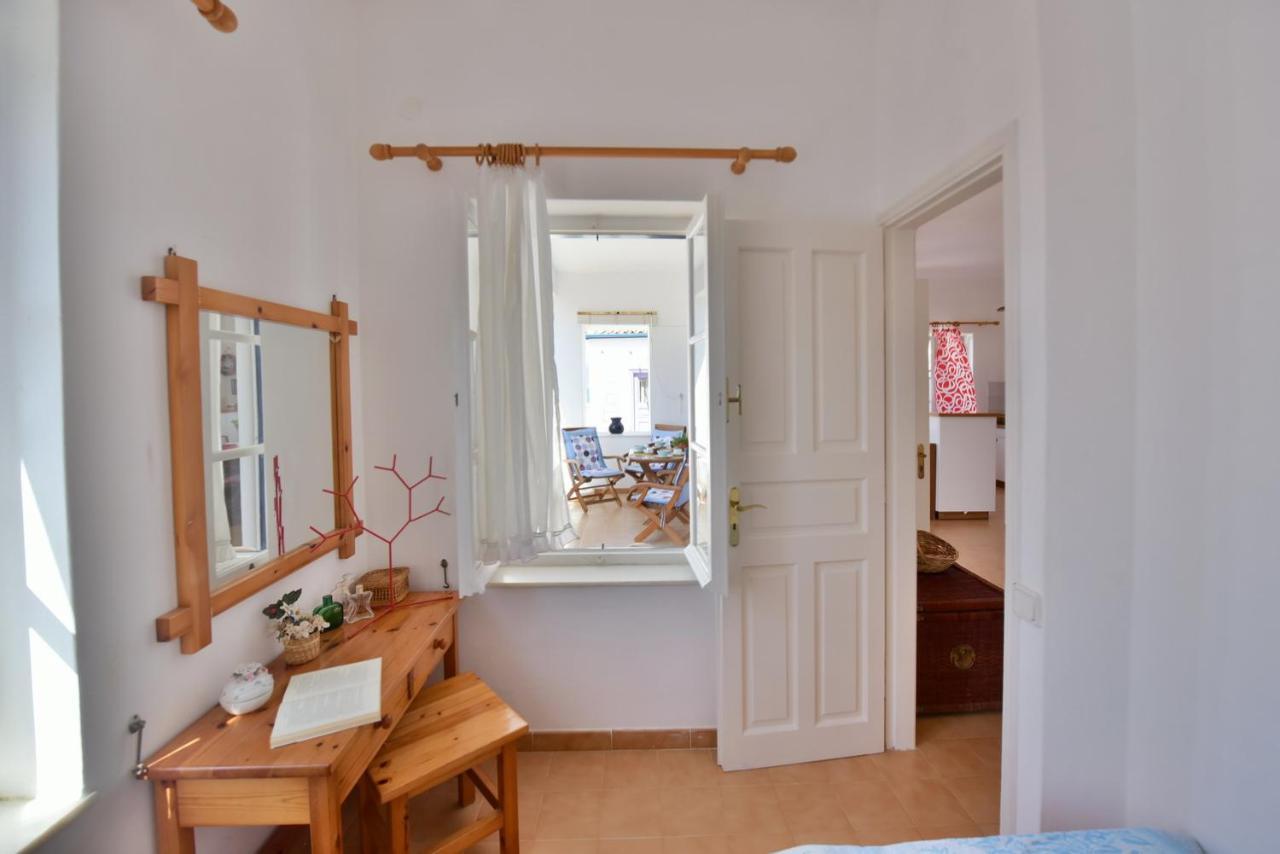 Villa Options House à Hydra  Extérieur photo