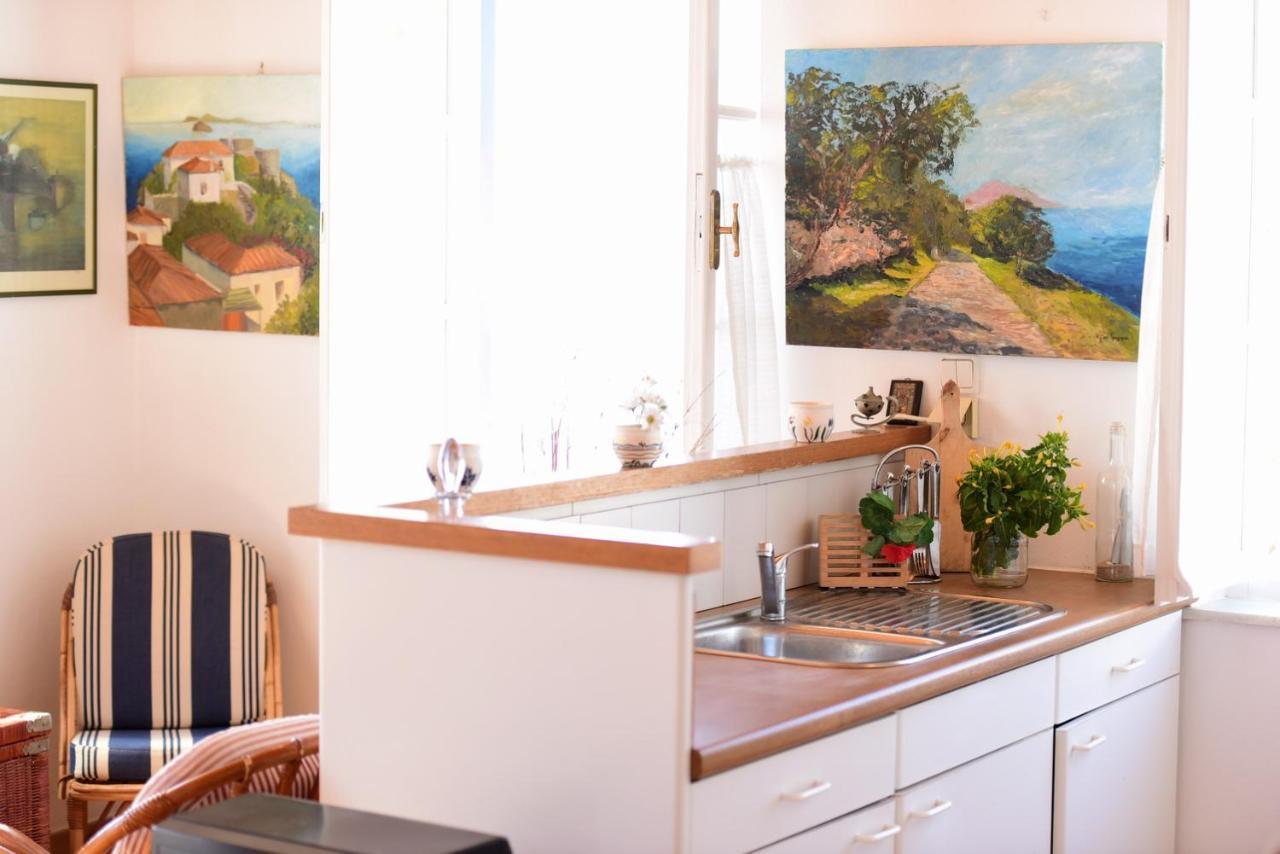 Villa Options House à Hydra  Extérieur photo