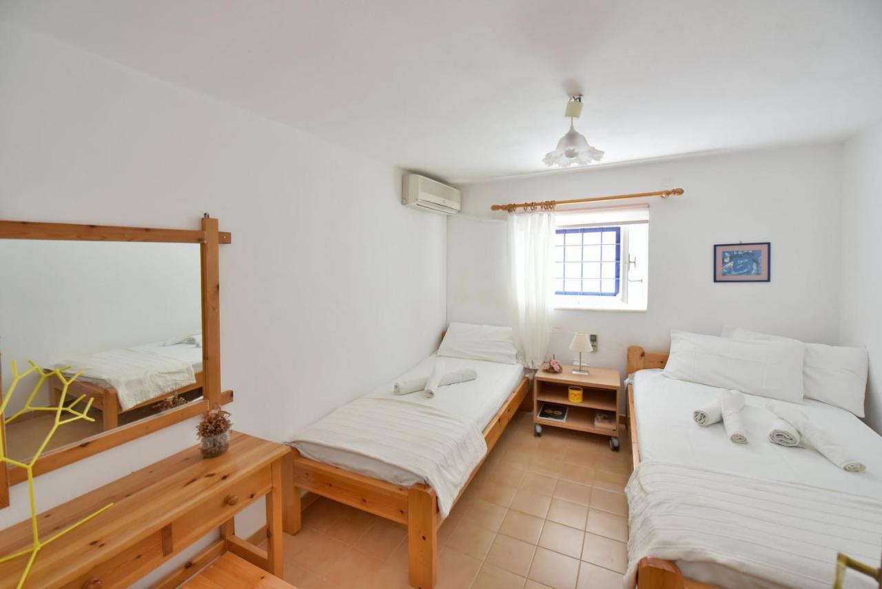 Villa Options House à Hydra  Extérieur photo