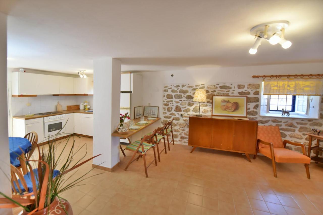 Villa Options House à Hydra  Extérieur photo