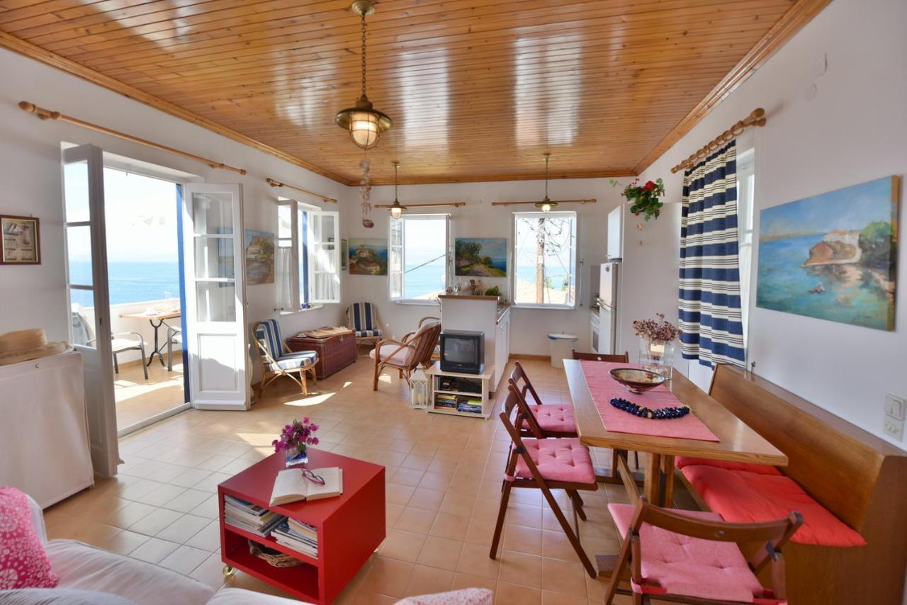 Villa Options House à Hydra  Extérieur photo