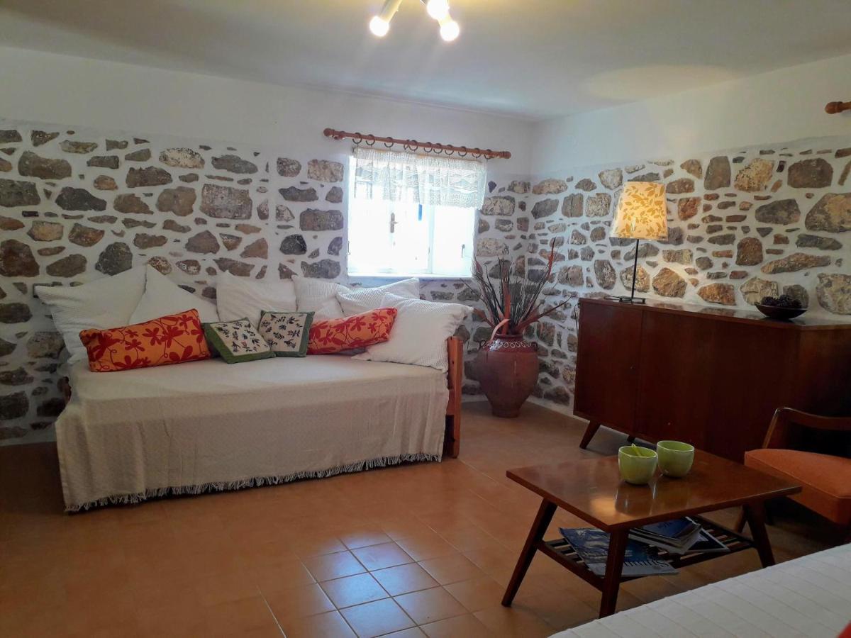 Villa Options House à Hydra  Extérieur photo